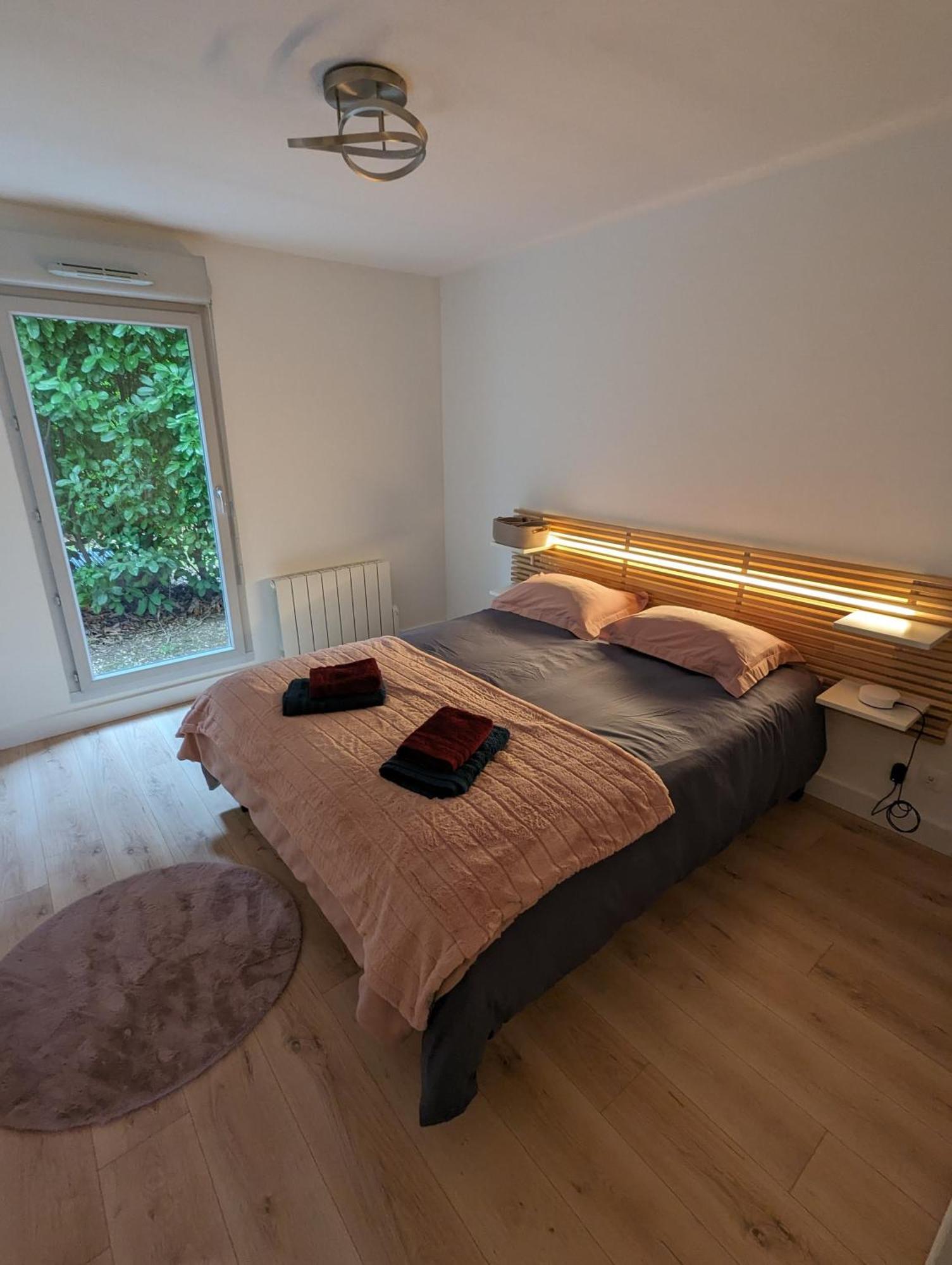 Comfort And Tranquility Near Lyon And Groupama Stadium, 4 Personnes Meyzieu Exterior photo